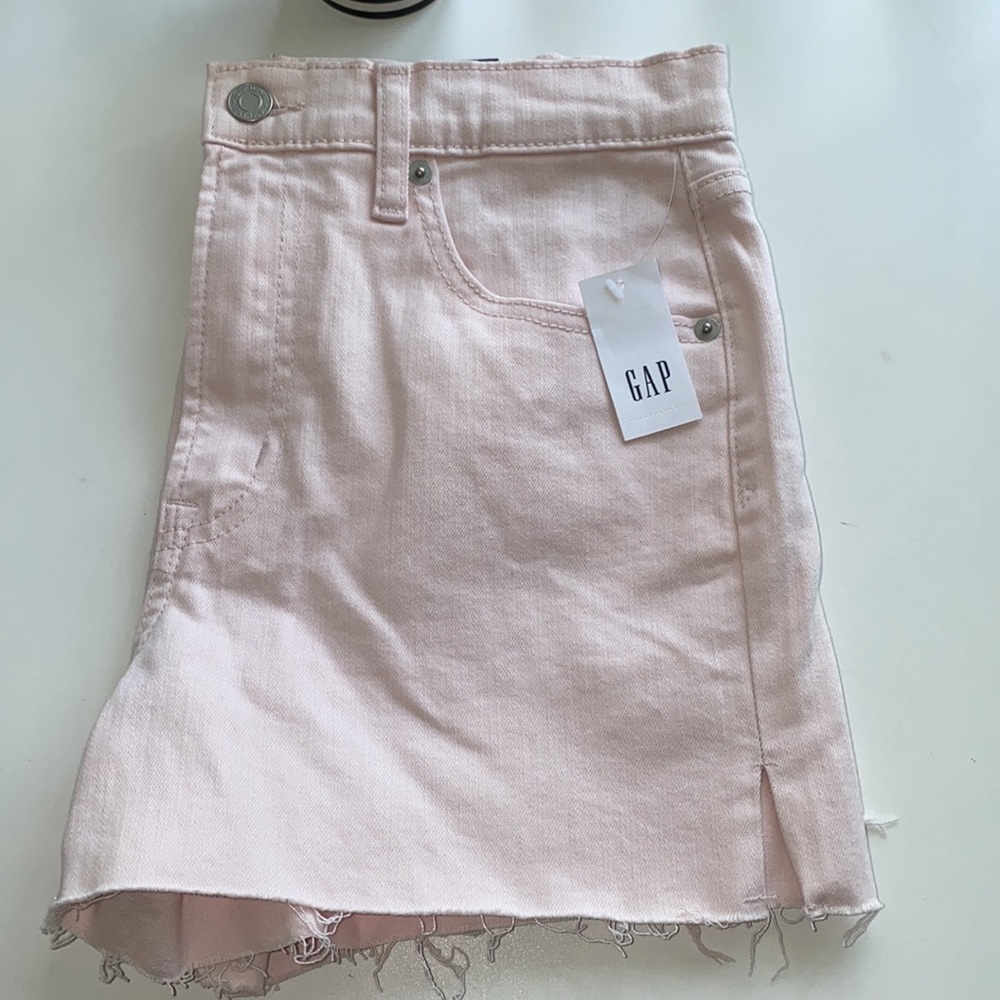 Gap High Rise Shorts - Picture 10 of 10